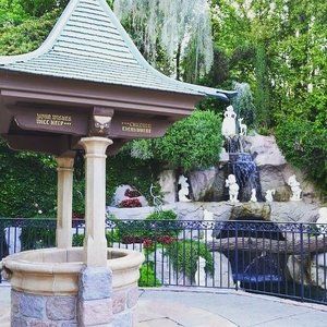 Meet your Posher, Bethany